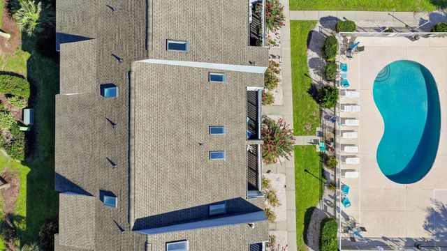 1890 Colony Dr Apt 17L, Surfside Beach, SC 29575