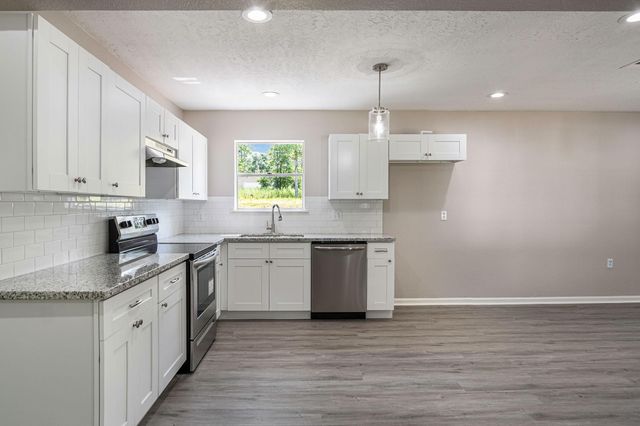 1702 Athens Drive, New Caney, TX 77357