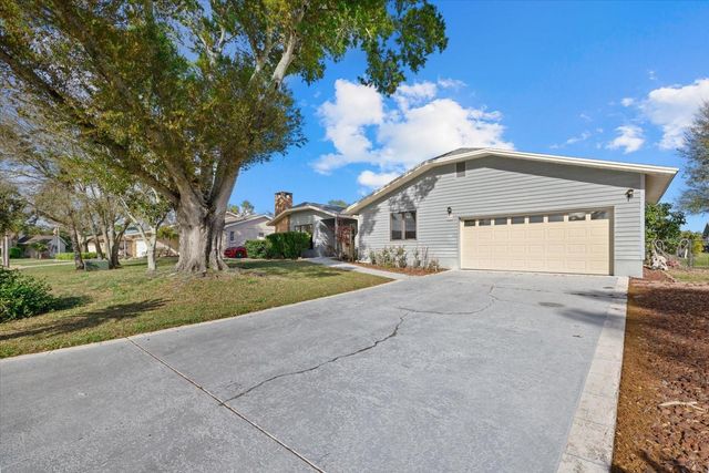 1111 77TH STREET NW, Bradenton, FL 34209