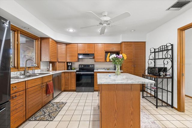 1111 77TH STREET NW, Bradenton, FL 34209