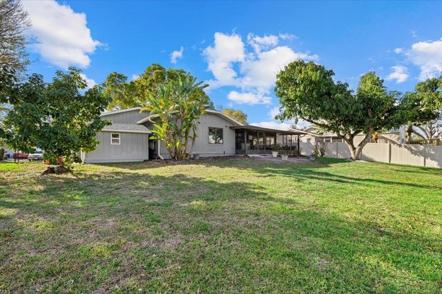 1111 77TH STREET NW, Bradenton, FL 34209