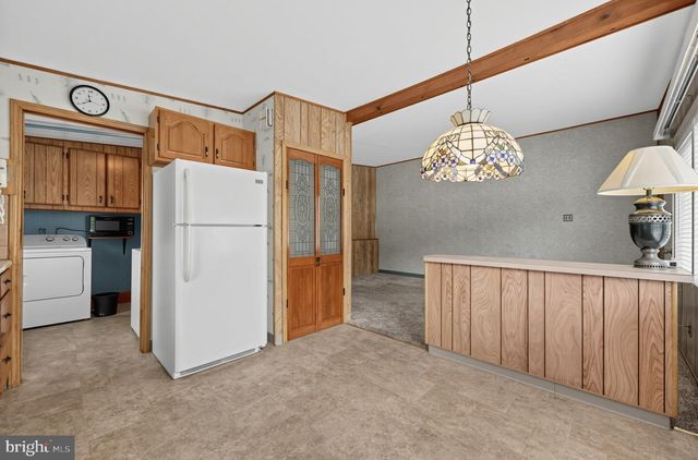 9325 TROUT RD, Philadelphia, PA 19115