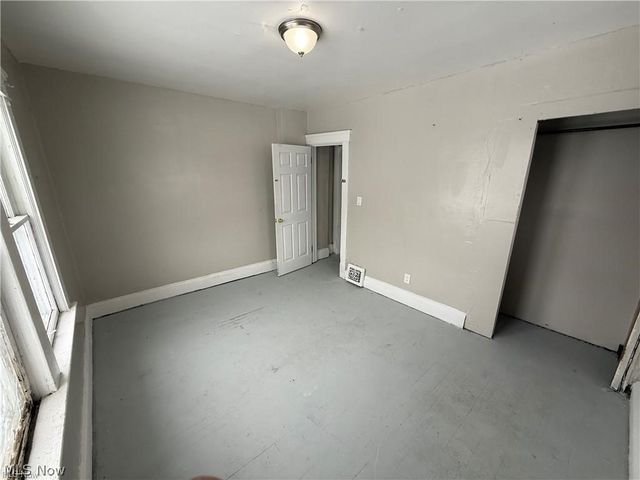 1028 E 146th Street, Cleveland, OH 44110