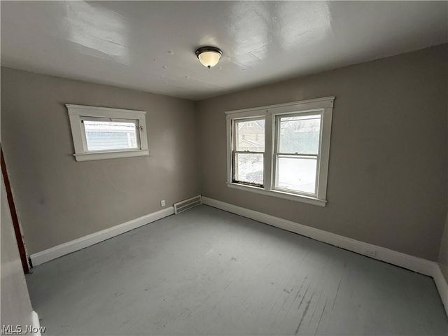 1028 E 146th Street, Cleveland, OH 44110