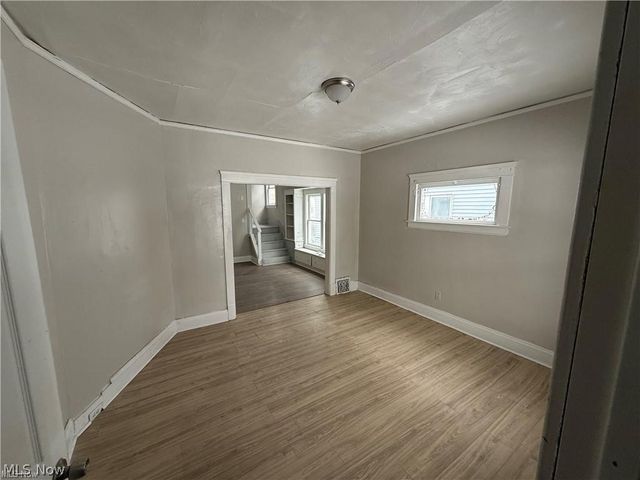 1028 E 146th Street, Cleveland, OH 44110