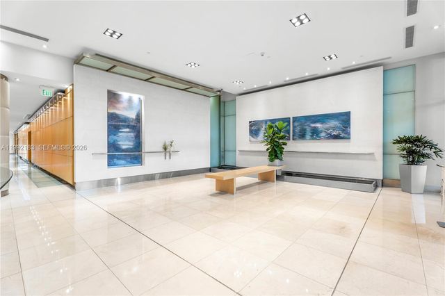 2101 Brickell Ave 806, Miami, FL 33129