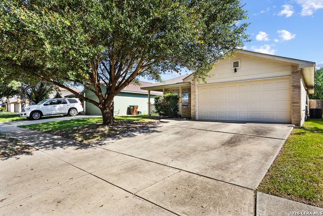 8519 Snakeweed, Converse, TX 78109