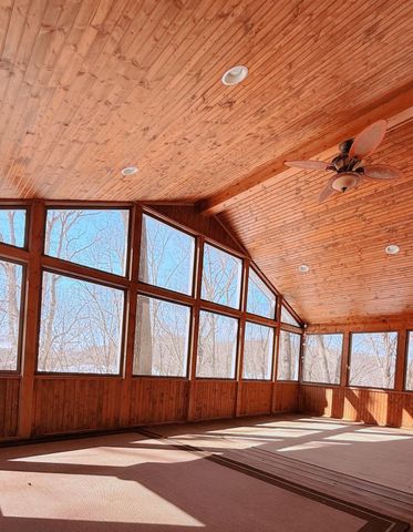 37 W WEST HILL FARM DR, Staunton, VA 24401