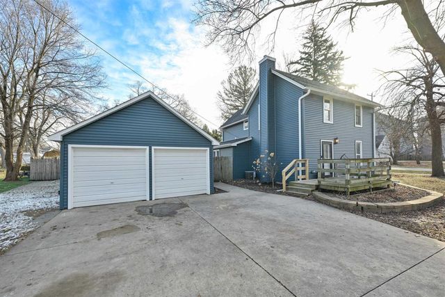 44 W Madison Street, Darien, WI 53114