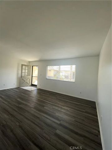 119 17th Street C, Huntington Beach, CA 92648
