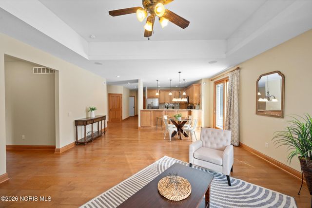 3813 Timber Valley Drive, Maumee, OH 43537