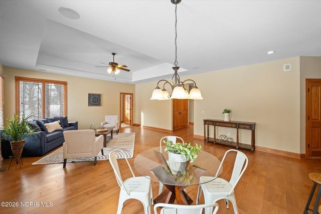 3813 Timber Valley Drive, Maumee, OH 43537