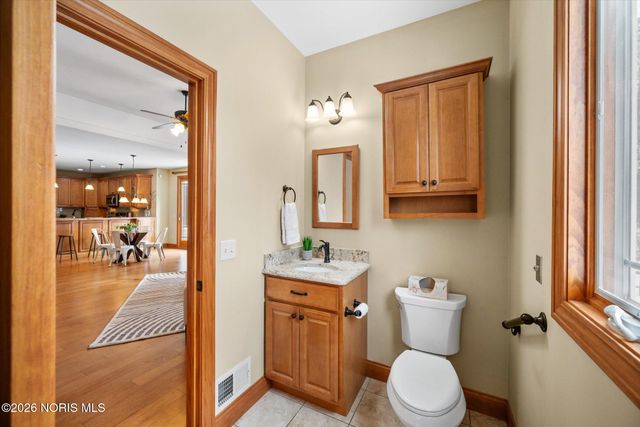 3813 Timber Valley Drive, Maumee, OH 43537