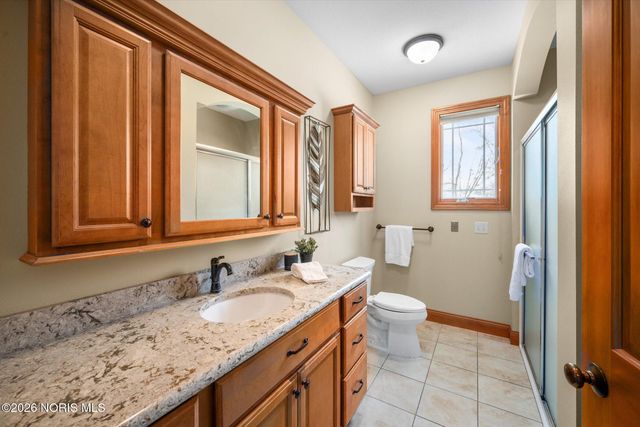 3813 Timber Valley Drive, Maumee, OH 43537