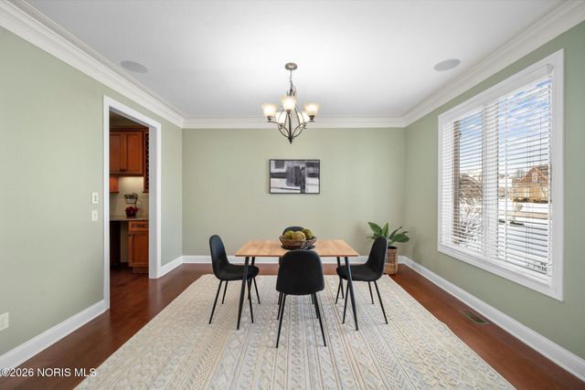 3813 Timber Valley Drive, Maumee, OH 43537