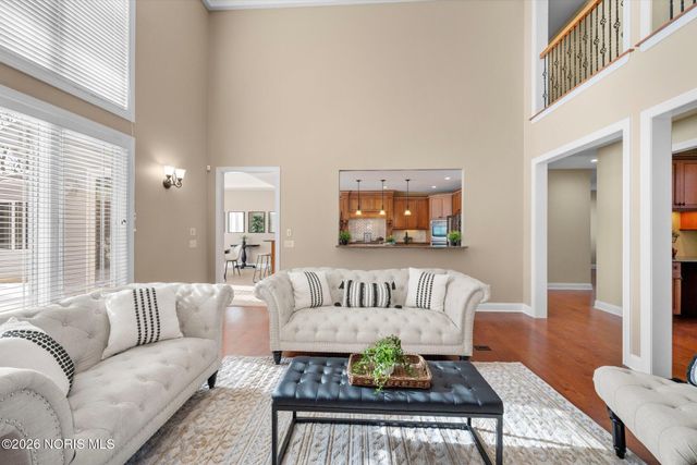 3813 Timber Valley Drive, Maumee, OH 43537