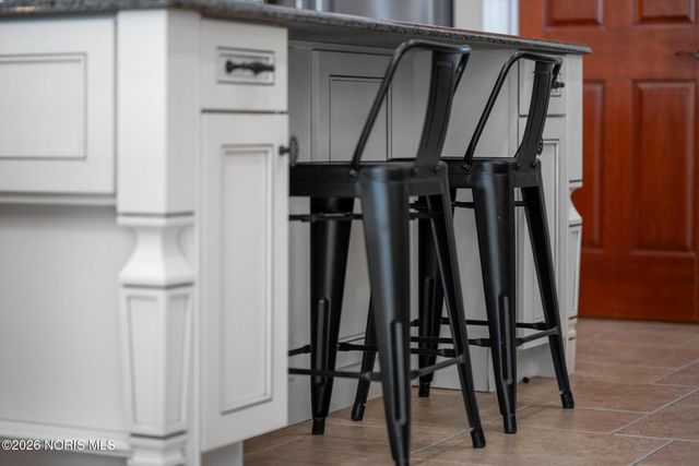 3813 Timber Valley Drive, Maumee, OH 43537