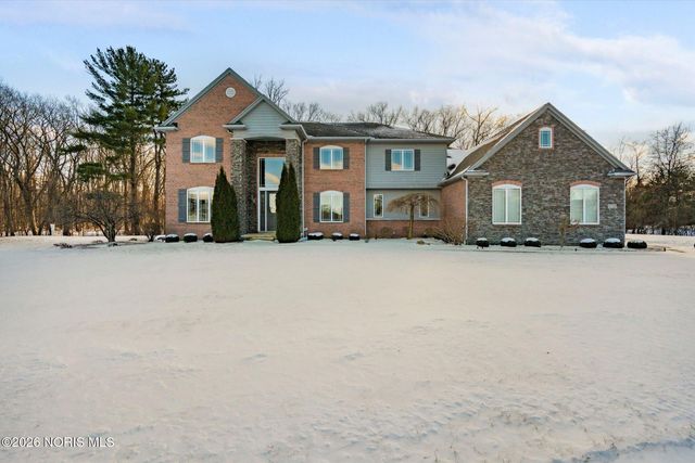 3813 Timber Valley Drive, Maumee, OH 43537