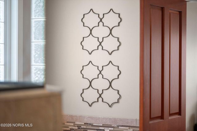 3813 Timber Valley Drive, Maumee, OH 43537