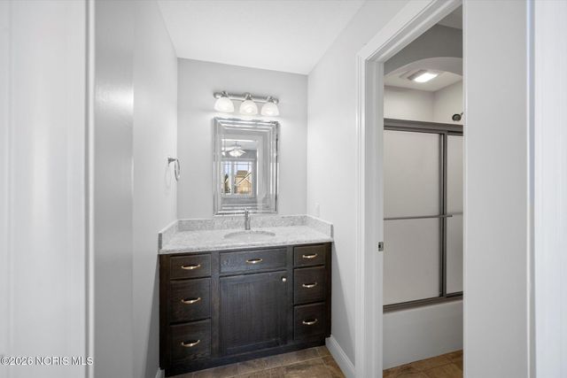 3813 Timber Valley Drive, Maumee, OH 43537