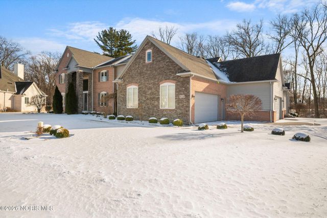 3813 Timber Valley Drive, Maumee, OH 43537