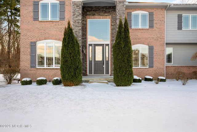 3813 Timber Valley Drive, Maumee, OH 43537