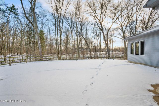 3813 Timber Valley Drive, Maumee, OH 43537