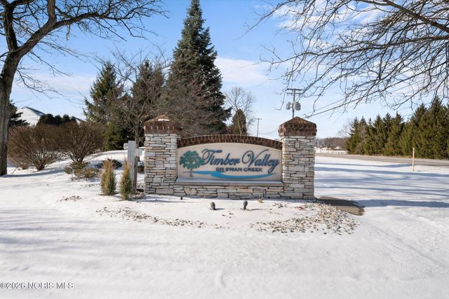 3813 Timber Valley Drive, Maumee, OH 43537