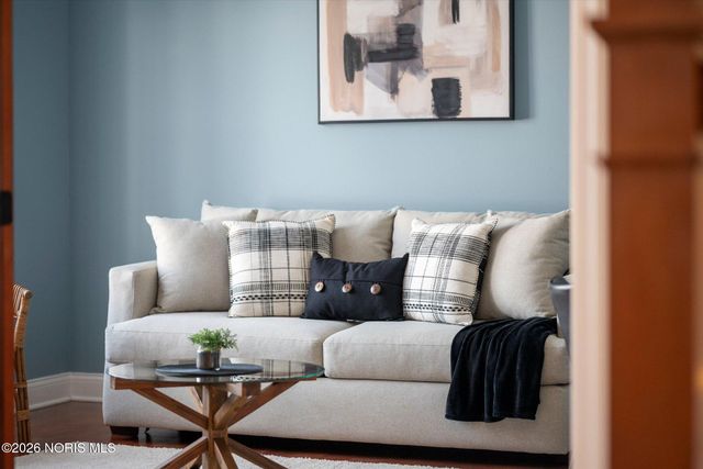 3813 Timber Valley Drive, Maumee, OH 43537