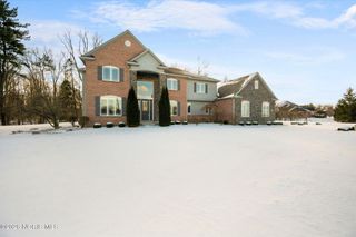 3813 Timber Valley Drive, Maumee, OH 43537