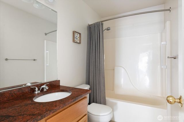 3819 Copper Pond Place, Anacortes, WA 98221
