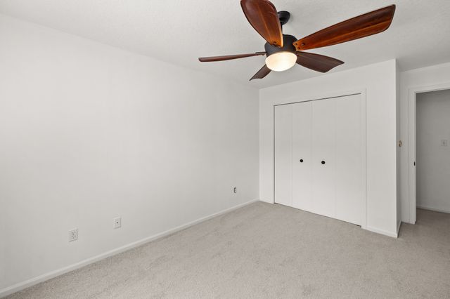 2247 Grand Avenue 7, West Des Moines, IA 50265