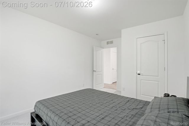 24506 Jade Drive, Farmington Hills, MI 48336