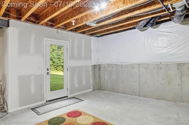 24506 Jade Drive, Farmington Hills, MI 48336