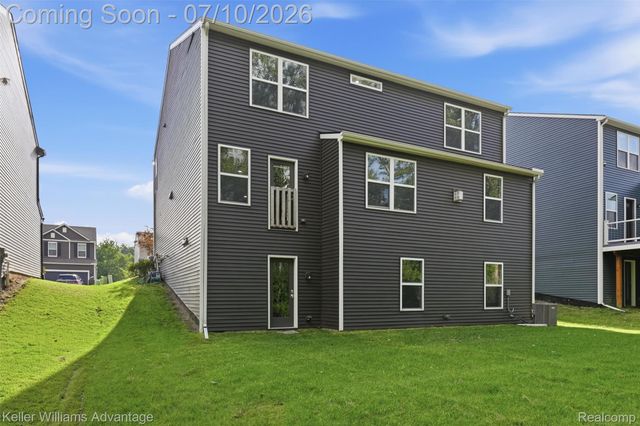 24506 Jade Drive, Farmington Hills, MI 48336