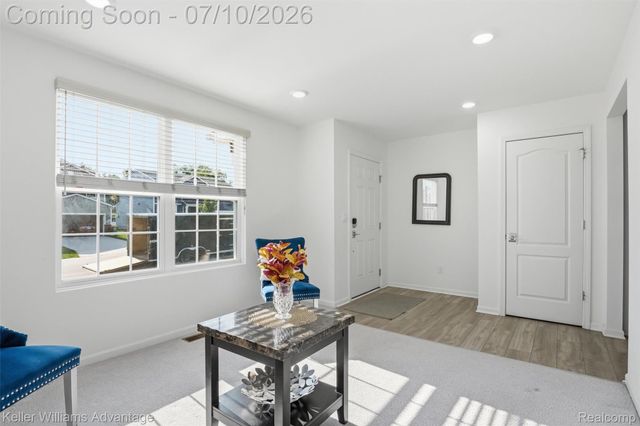 24506 Jade Drive, Farmington Hills, MI 48336