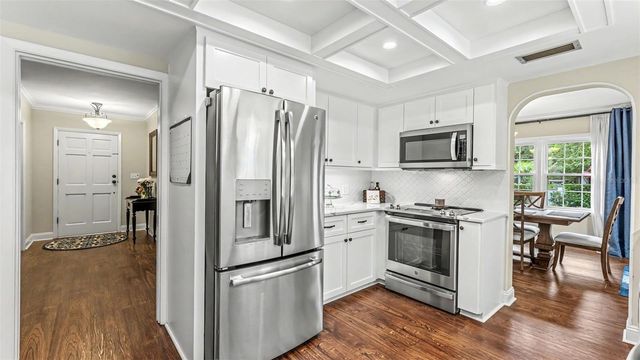 715 LAUREL LANE, Lakeland, FL 33813