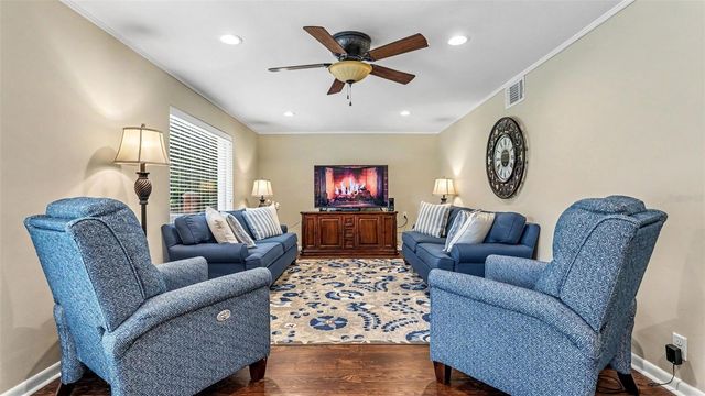 715 LAUREL LANE, Lakeland, FL 33813