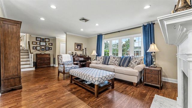 715 LAUREL LANE, Lakeland, FL 33813