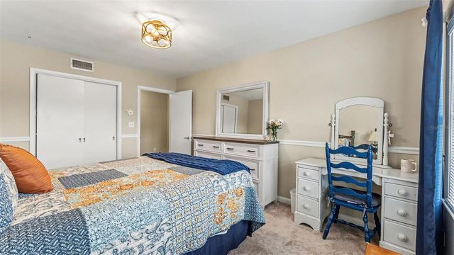 715 LAUREL LANE, Lakeland, FL 33813
