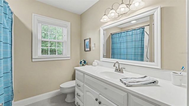 715 LAUREL LANE, Lakeland, FL 33813