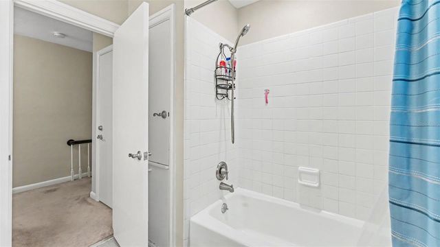 715 LAUREL LANE, Lakeland, FL 33813