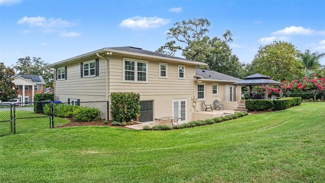 715 LAUREL LANE, Lakeland, FL 33813