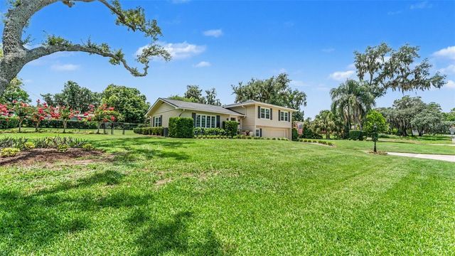 715 LAUREL LANE, Lakeland, FL 33813