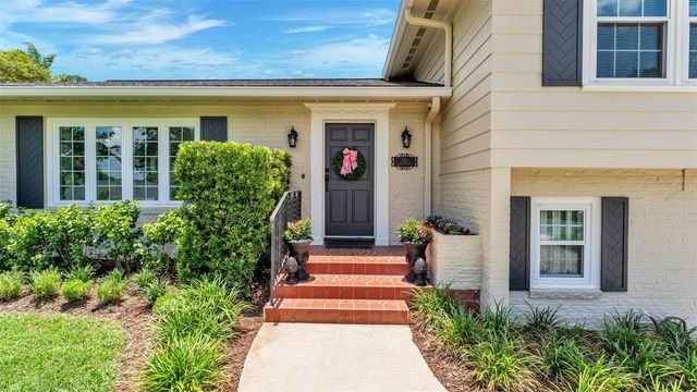 715 LAUREL LANE, Lakeland, FL 33813
