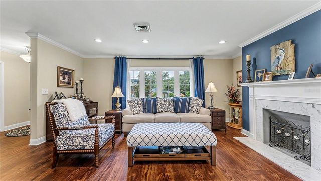 715 LAUREL LANE, Lakeland, FL 33813