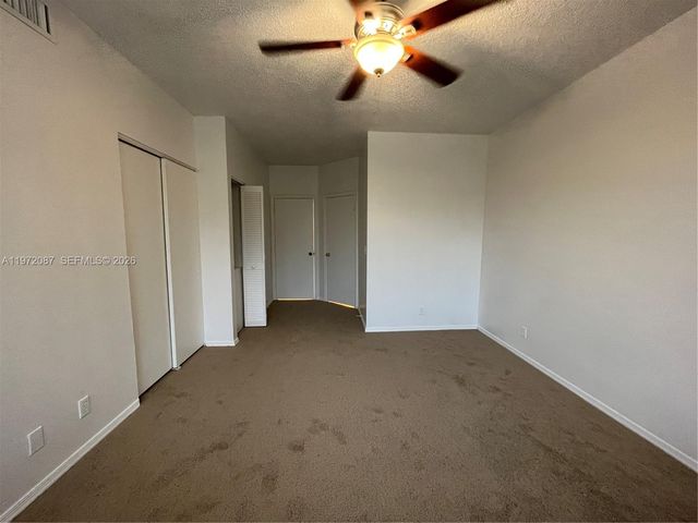 8064 Sanibel Dr, Tamarac, FL 33321