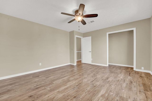 3205 Wood Valley Road, Panama City, FL 32405