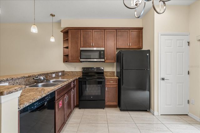 2036 ROYAL VISTA COURT, Orlando, FL 32817