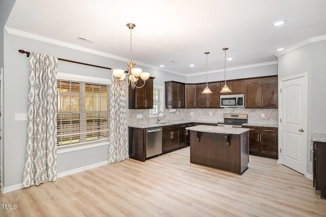 8021 Crookneck Drive, Angier, NC 27501